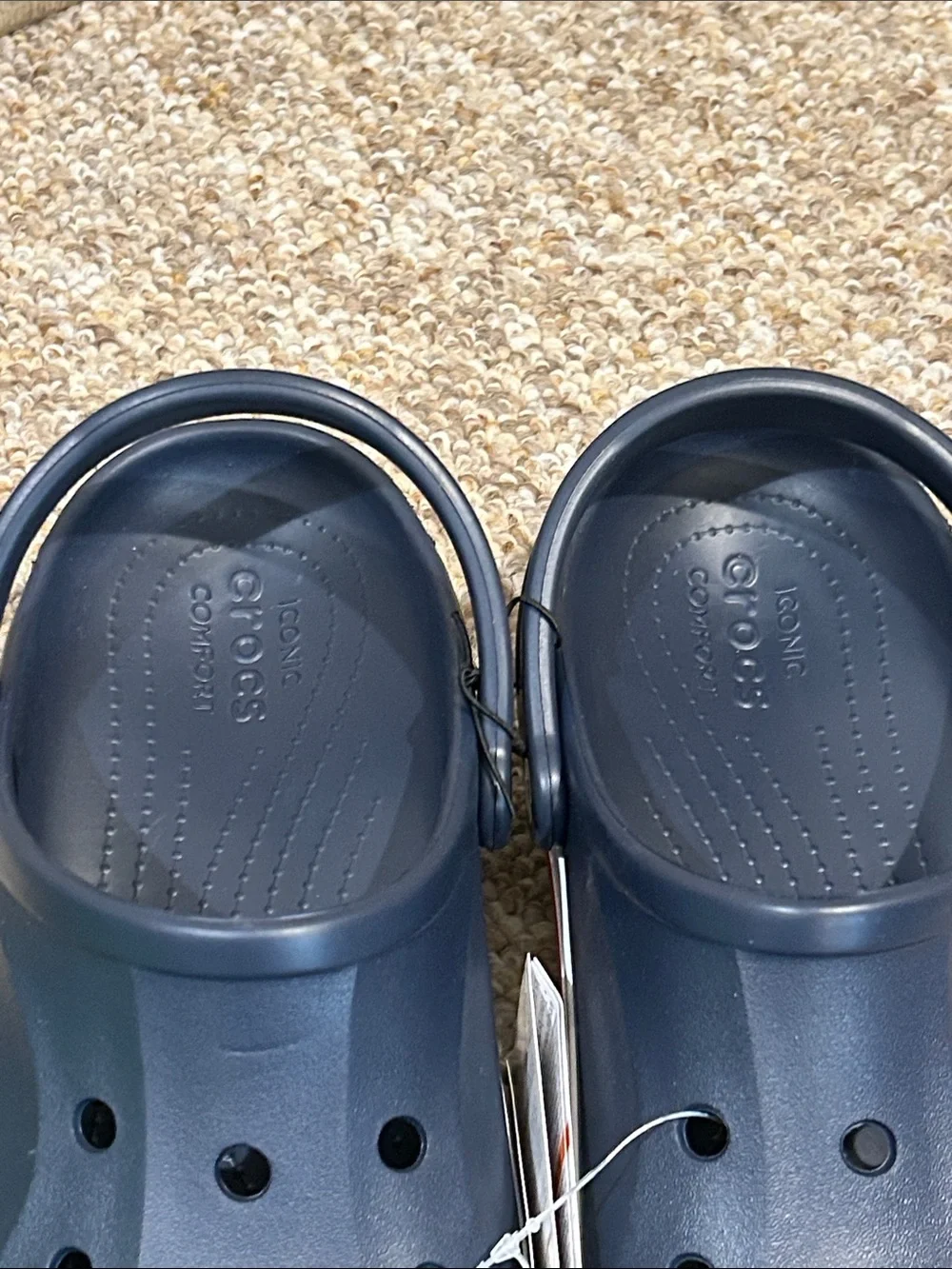 New in box Crocs Iconic Bayaband Clog Mens Size 11 Navy/Pepper